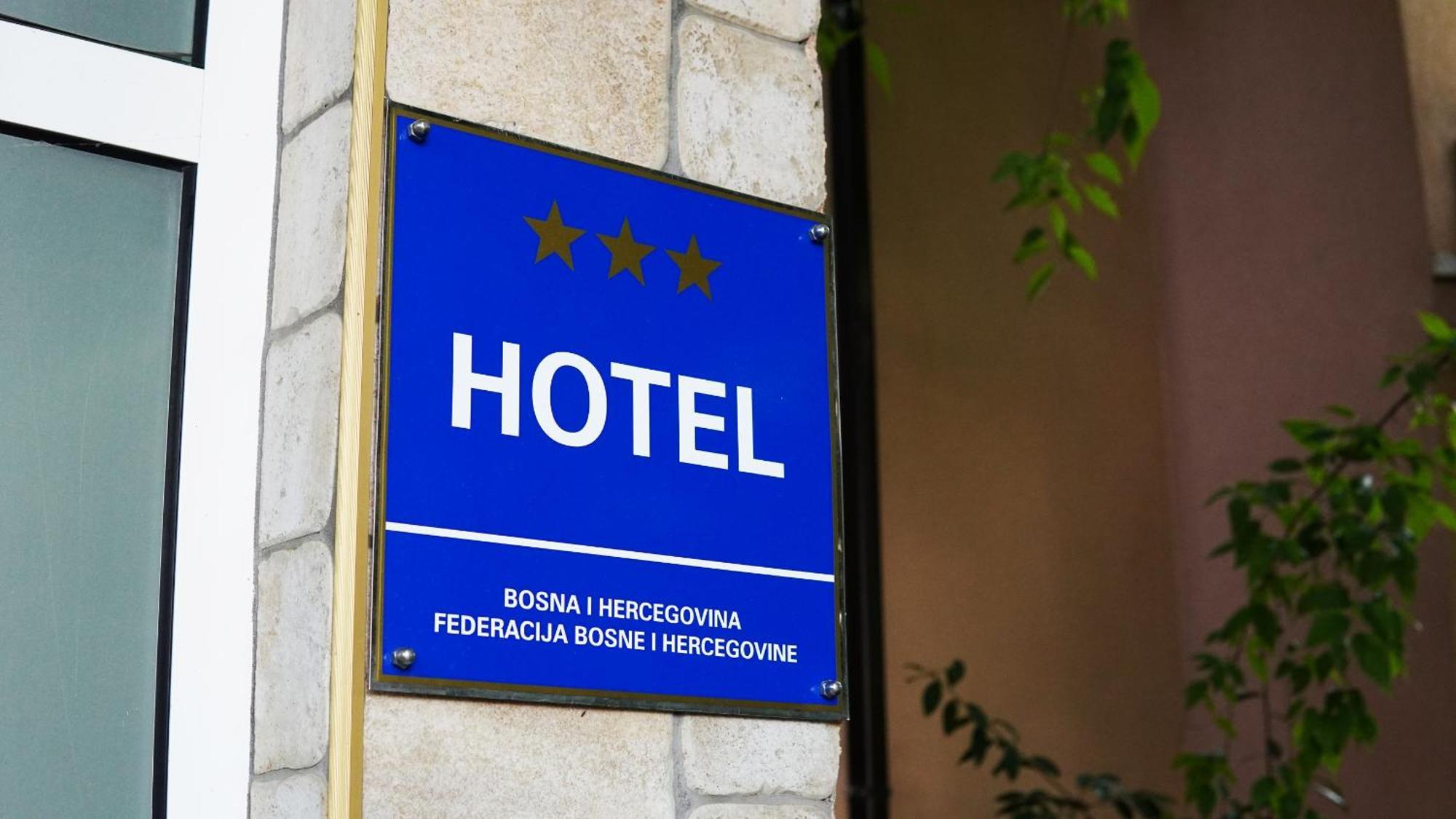 Hotel Vila Ivankovic Buna Bagian luar foto