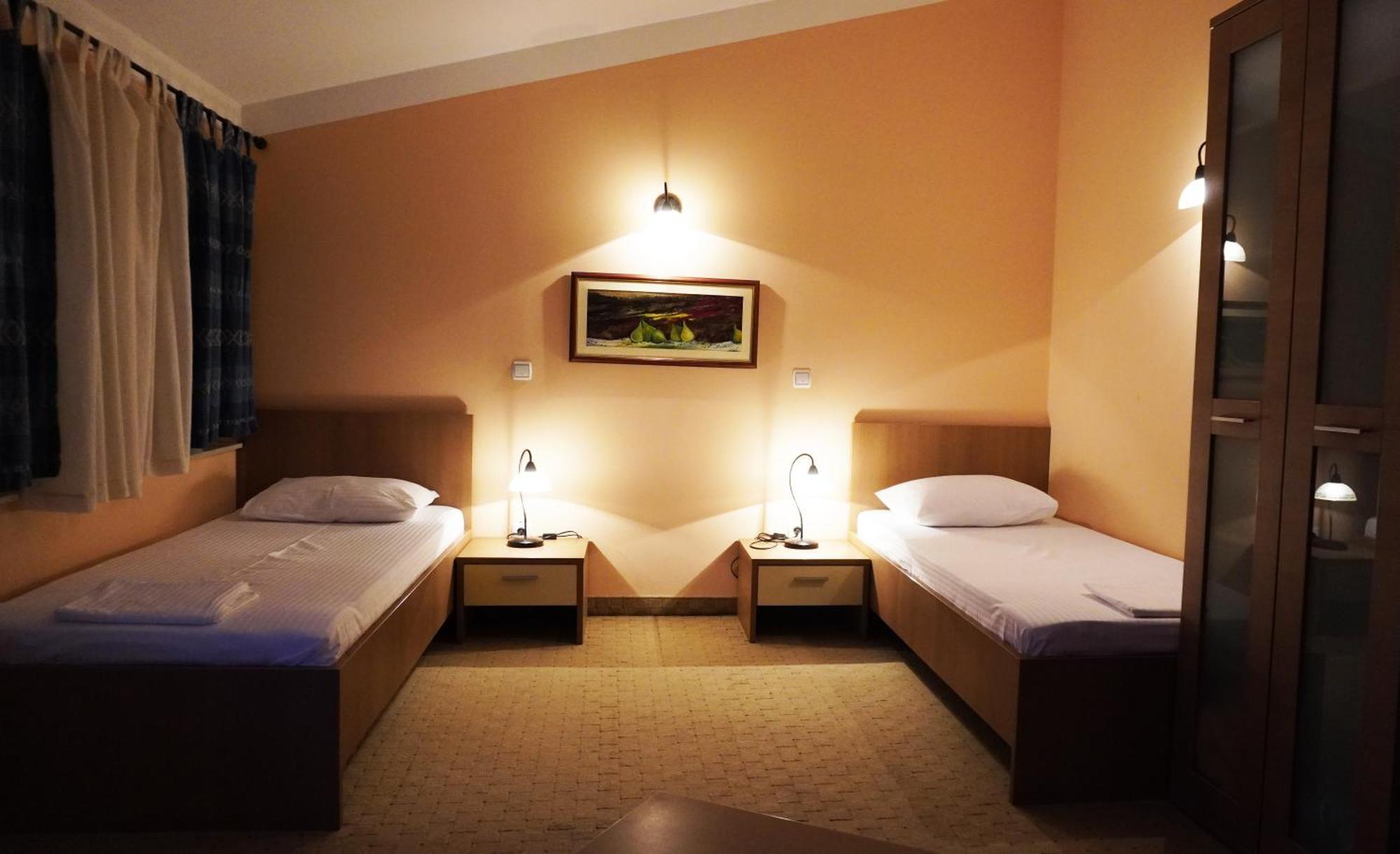 Hotel Vila Ivankovic Buna Bagian luar foto