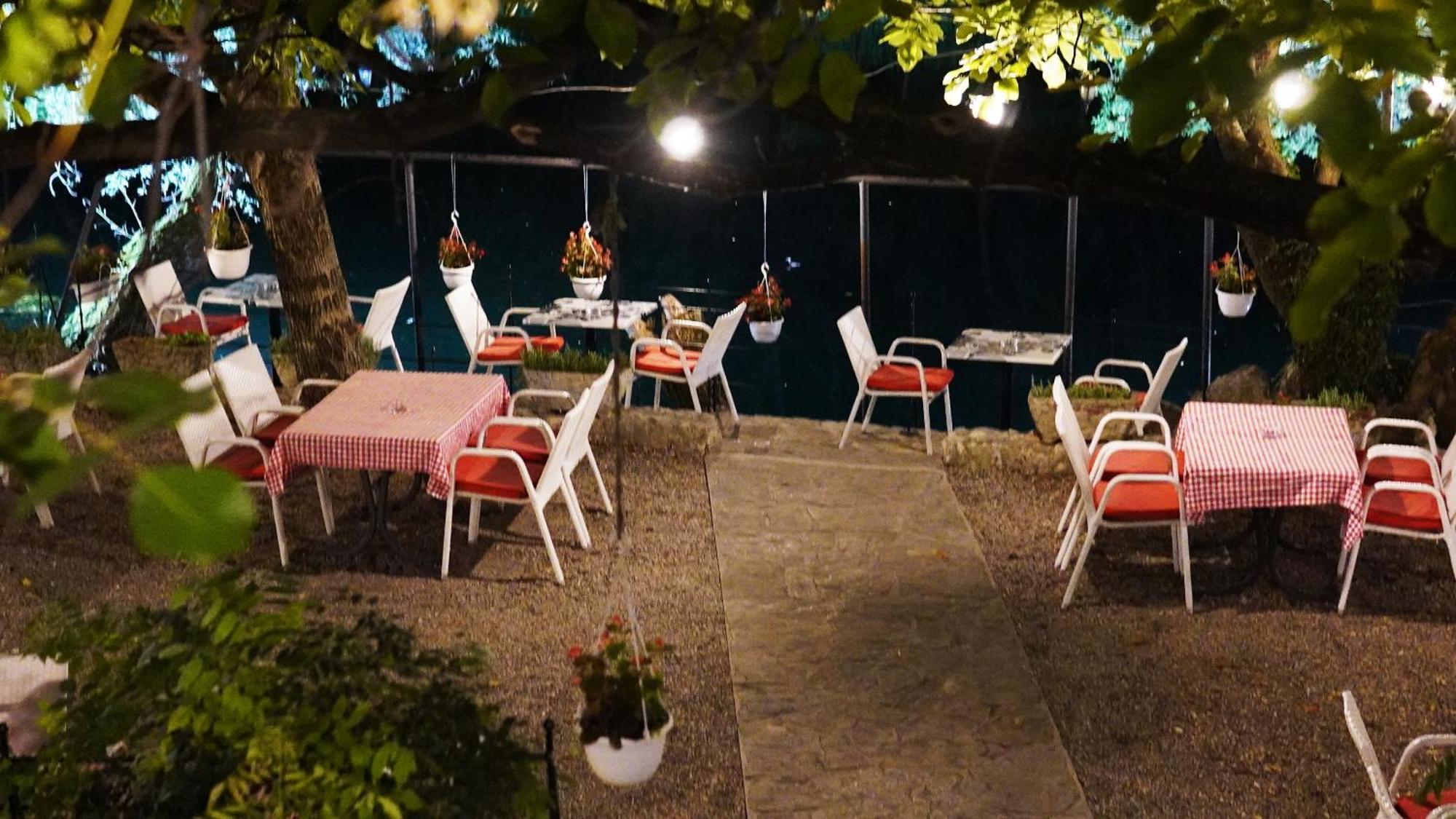 Hotel Vila Ivankovic Buna Bagian luar foto
